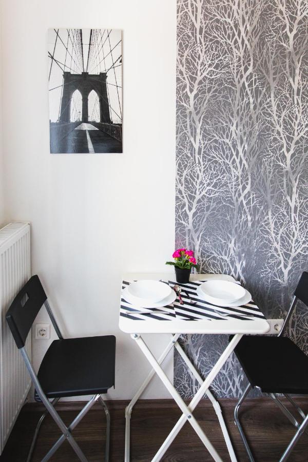 Central Private Lofts Budapest Esterno foto